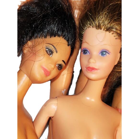 A Vintage Lot of Barbie Body Parts Doll Parts 2 Tatooed Arms Parts Lot 10 - Picture 4 of 13